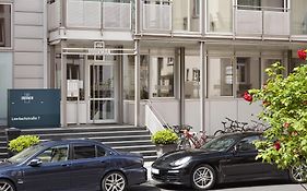 The Doorman Welle Frankfurt Am Main